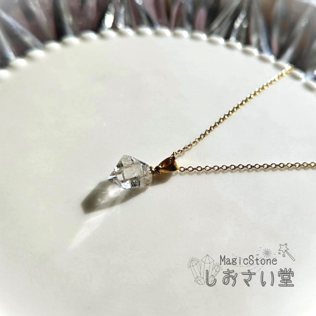 ハーキマーダイヤモンドペンダント（金具k18メッキ）/サージカルステンレスチェーン（k18メッキ）40cm付
