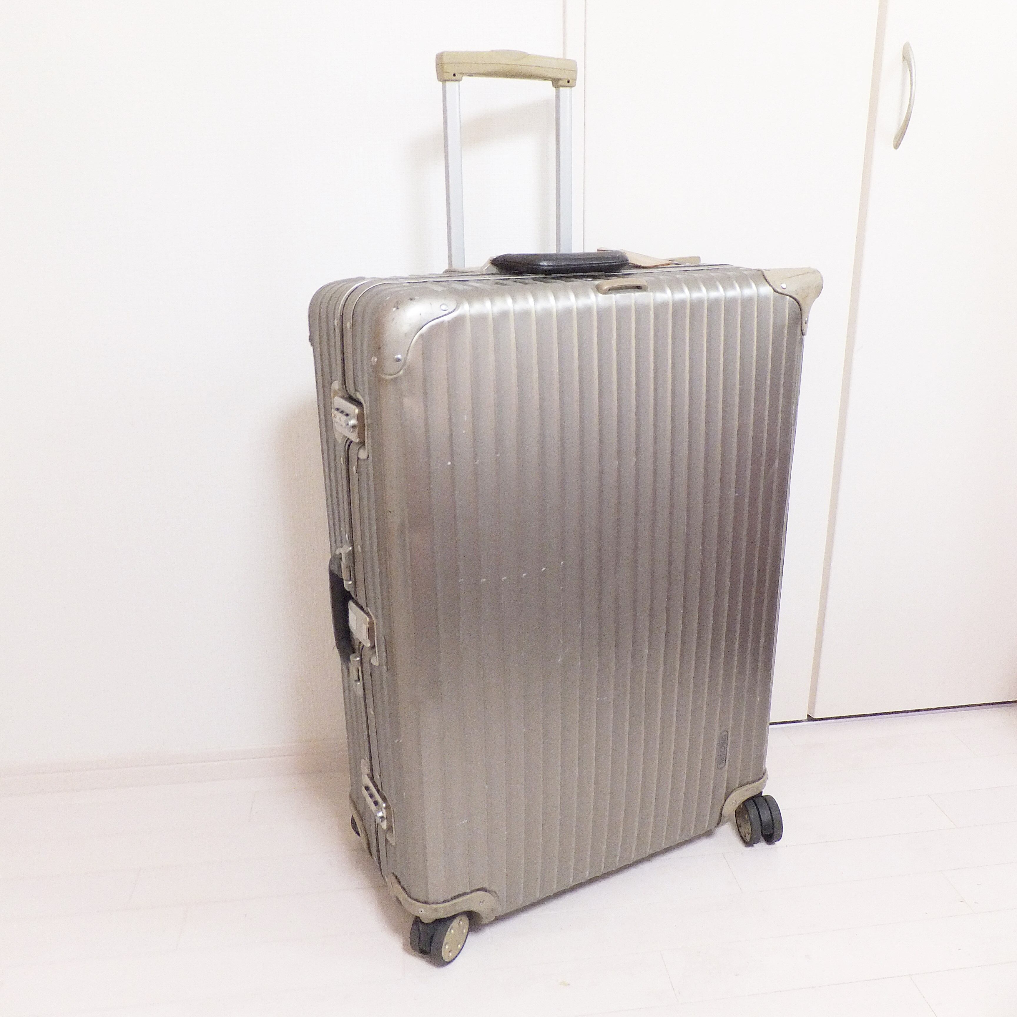 【最終値下げ】超希少保証書付き！廃盤 RIMOWA  TITANIUM 98L