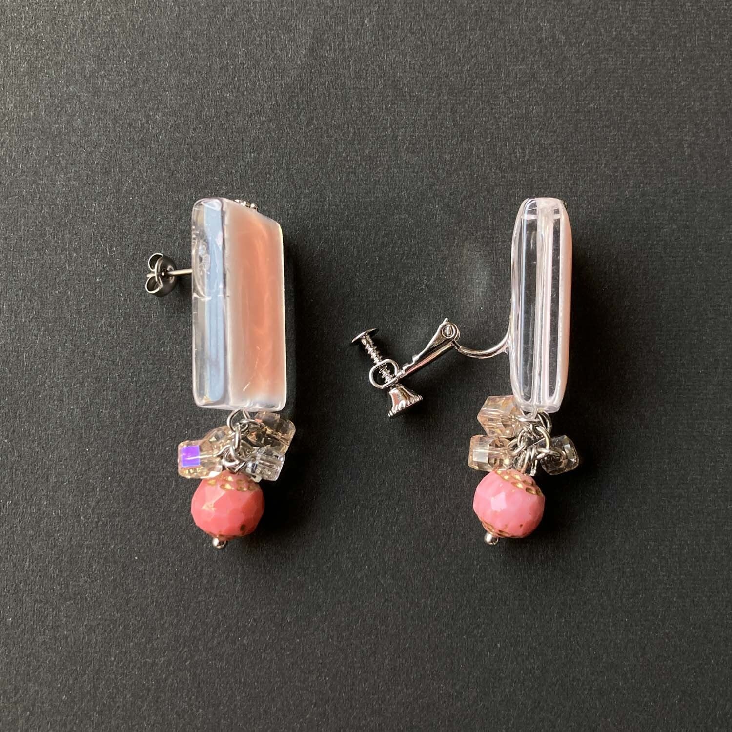 クリア&ピンクビーズの〈ピアス/イヤリング〉 | Dua-アクセサリー