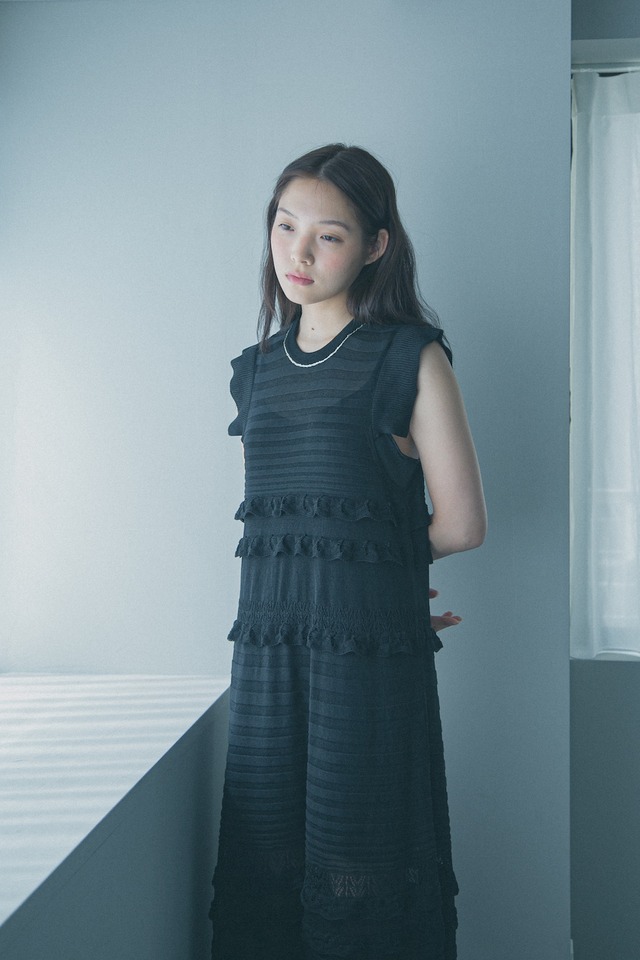 【予約 全額支払い】YUKI SHIMANE WG Lace knitted dress - SILVER BLACK