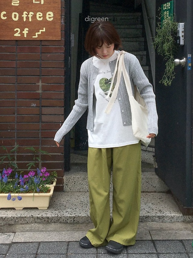 digreen26su_Pure Swan Tee. (Mom)