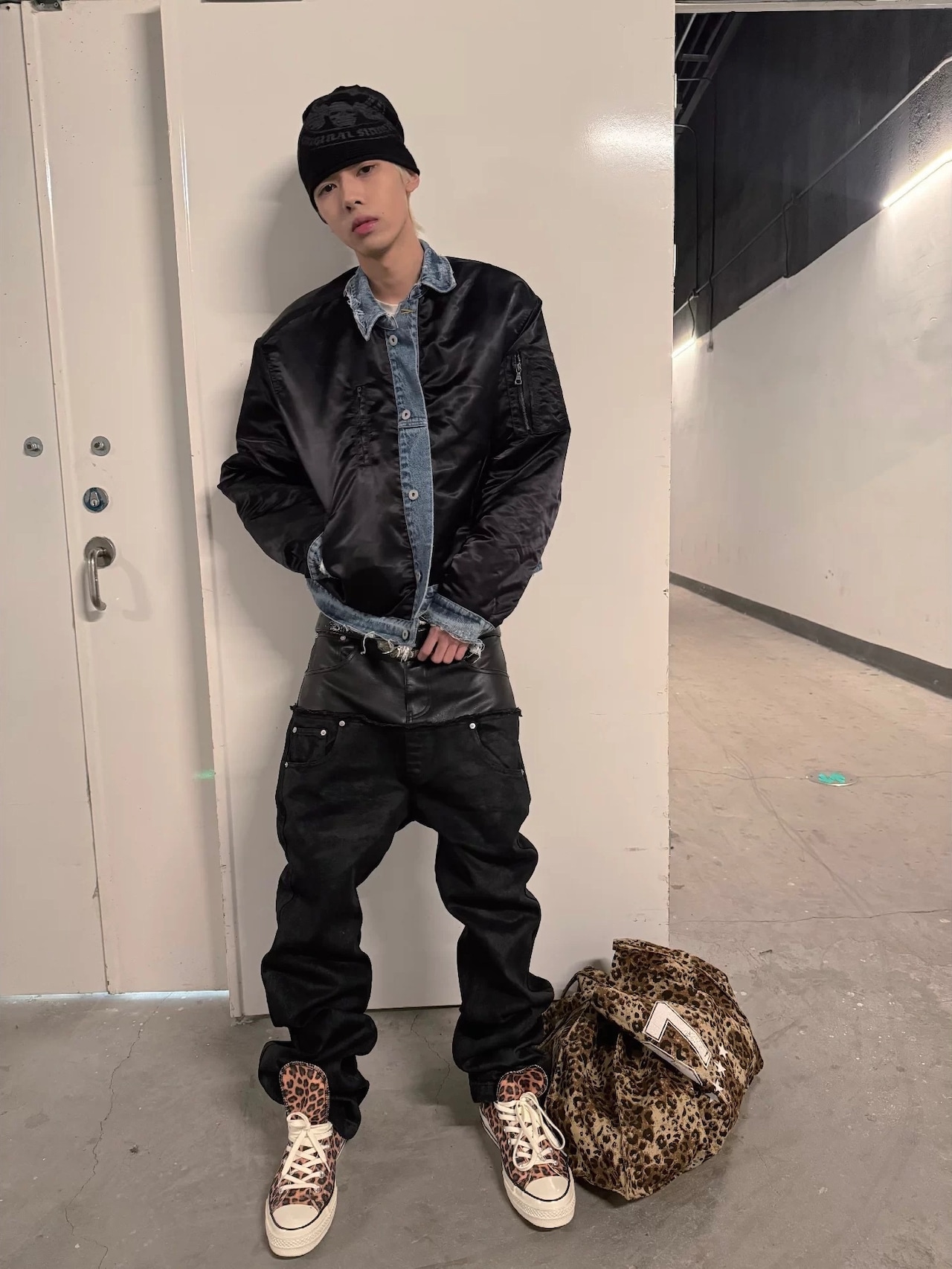 【CinderVein】Waxed Leather Panel Jeans