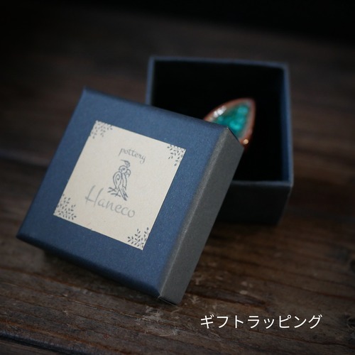 水たまりブローチ リーフ no.6
