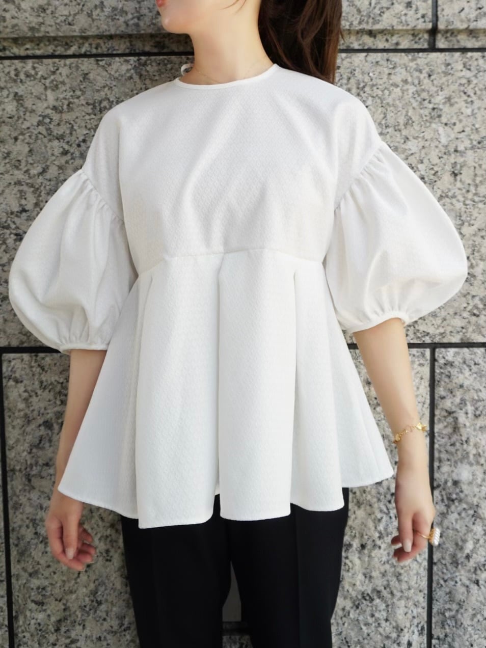 macaron blouse / white