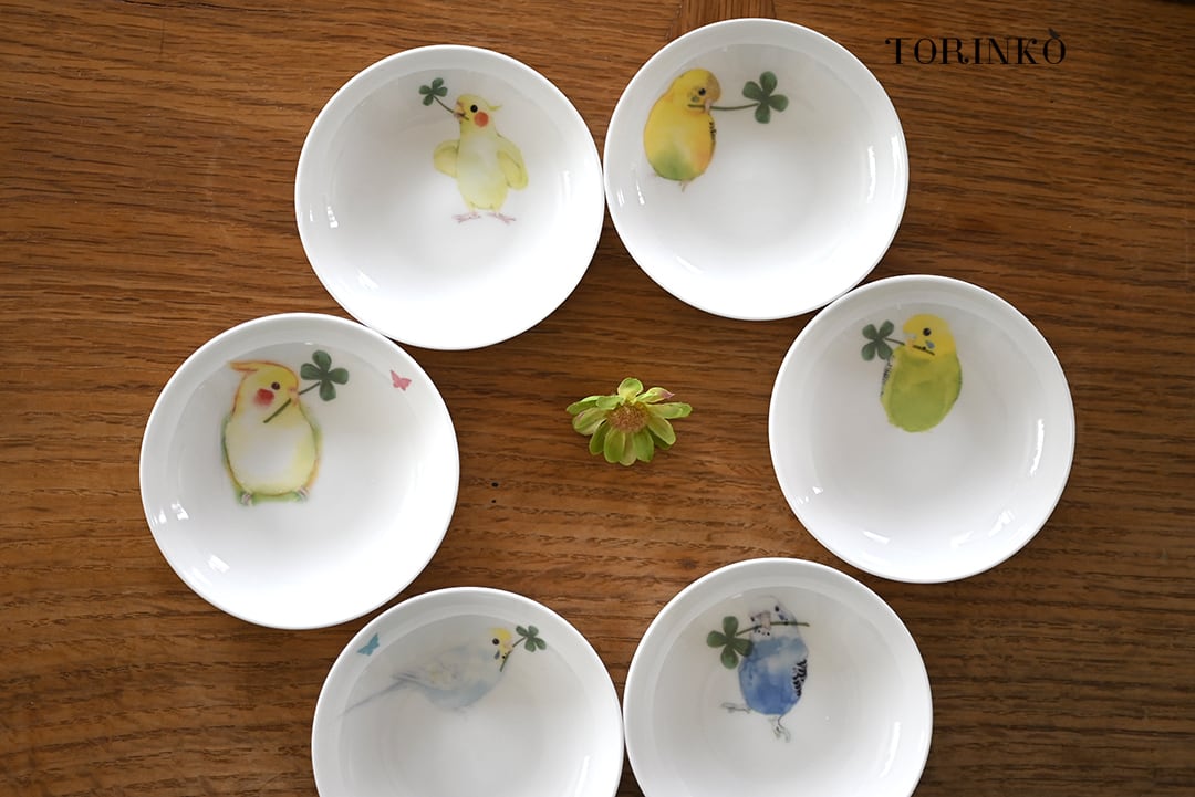 幸運の四つ葉のクローバー・ラッキー豆皿・2点セット（80羽の中からお