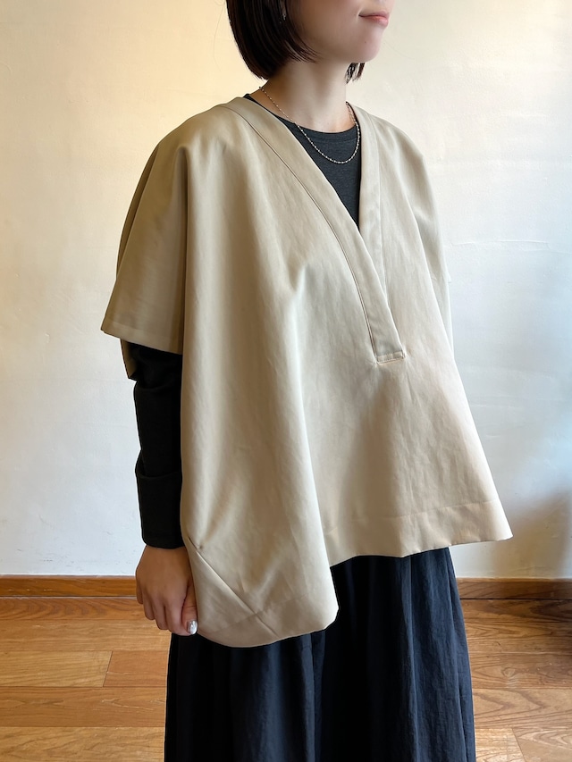 SI-HIRAI / ポンチョブラウス