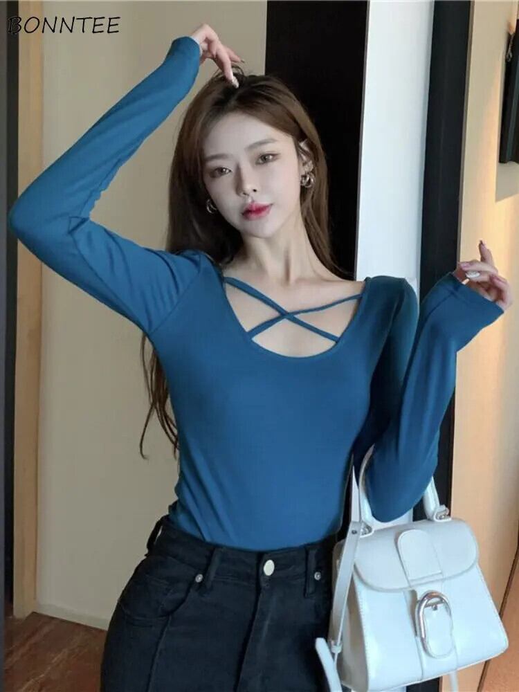 【新作】【送料無料】 Tシャツ女性ストリート人気のセクシーな中空アウトスリムオフィスヨーロッパスタイル固体魅力的な創造性 O ネック春の休日 0287528428043