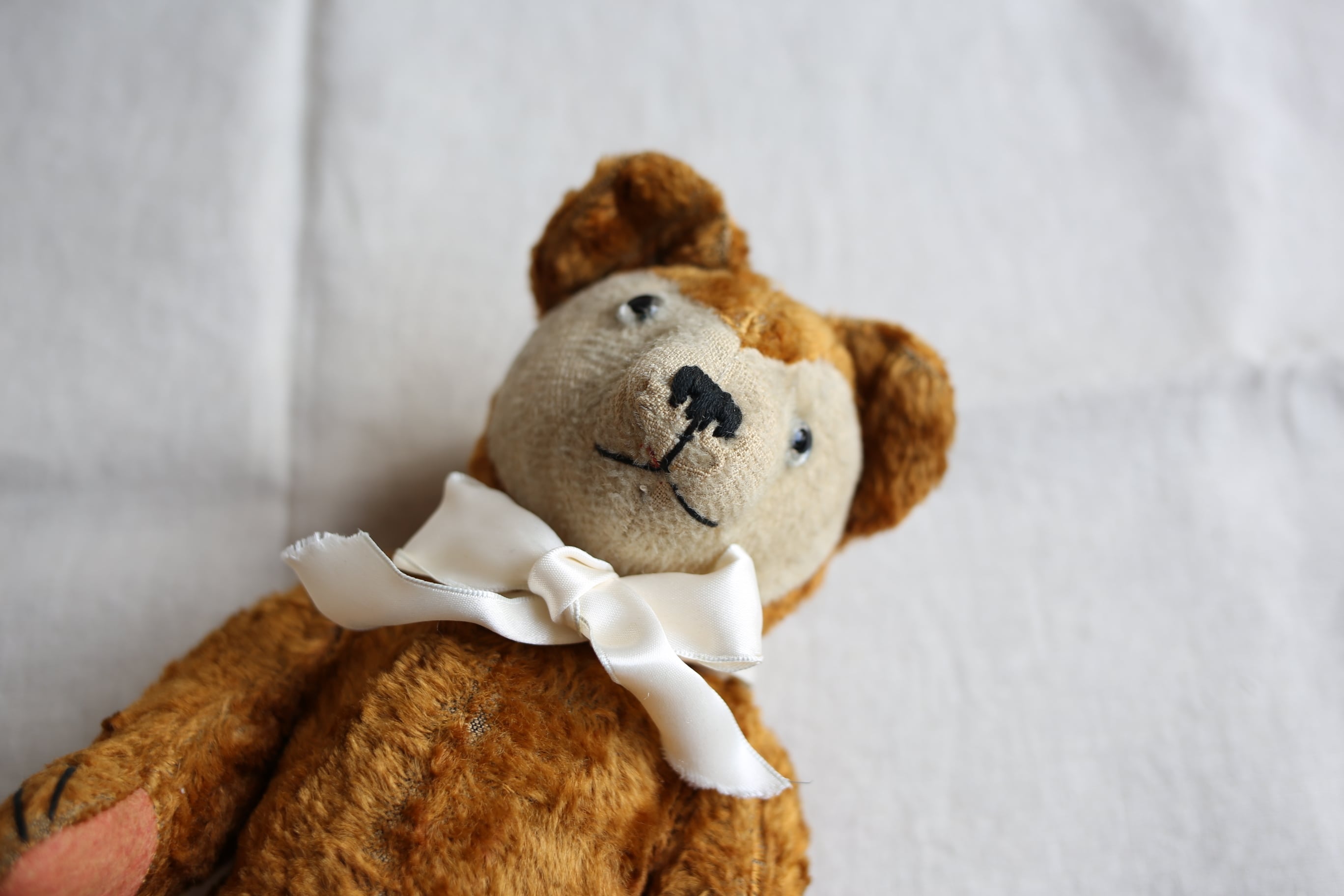 フランス アンティーク 顔がハート型のテディベア N-02995 | EMUPARIS