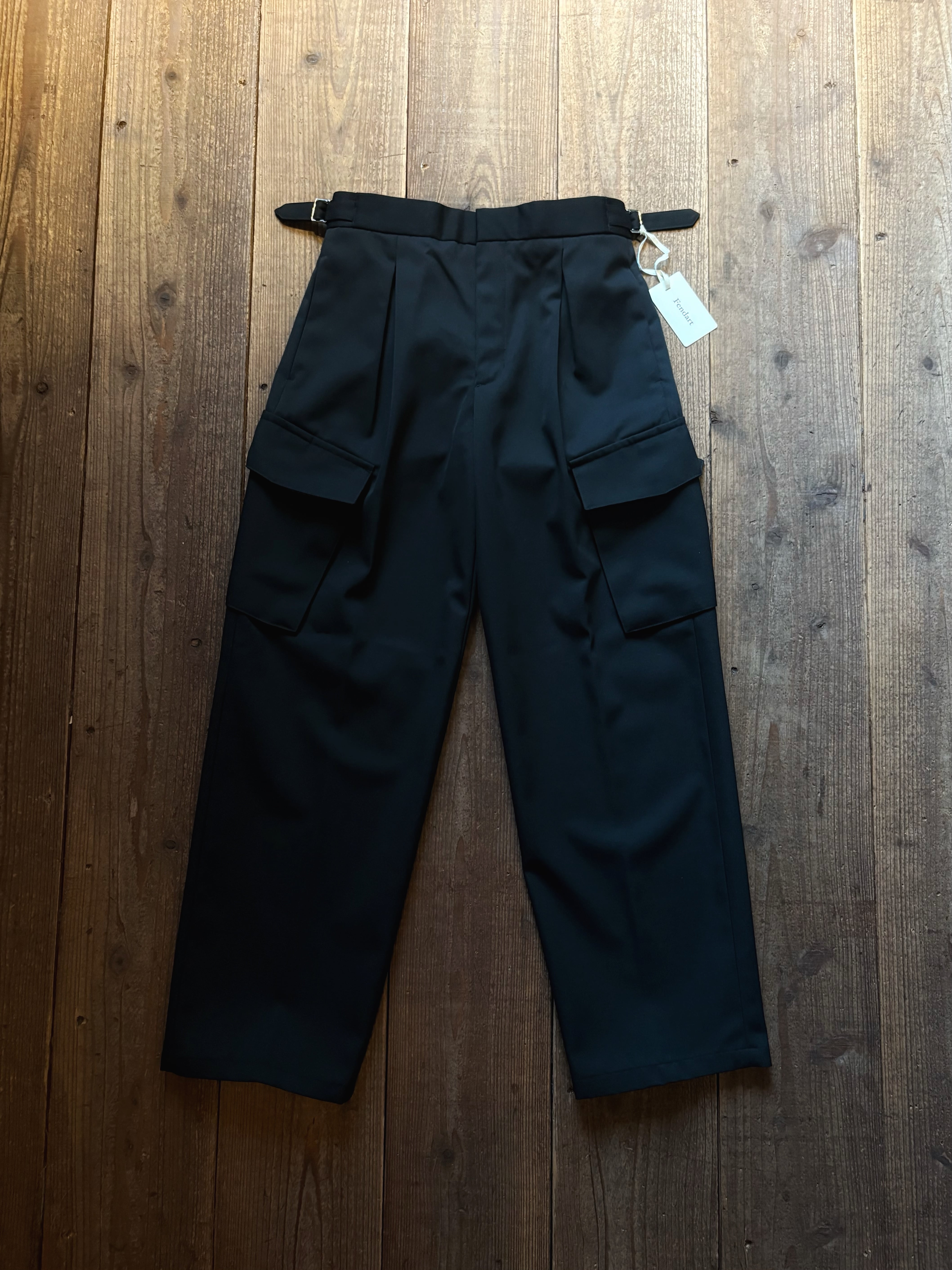 Fendart | TALE COCOON