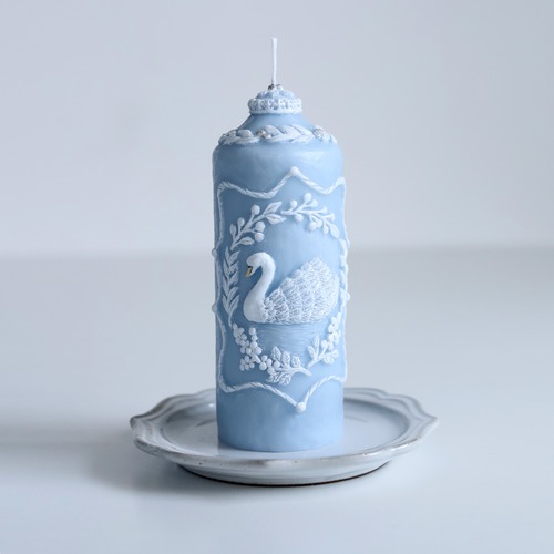 レリーフキャンドル「湖の白鳥」ブルー×ホワイト