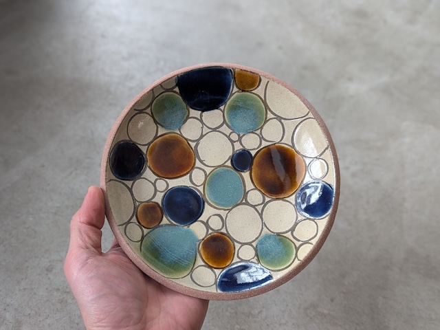 やちむん　ちゃんぷるー皿・小（18cm） ／ カサブランカ　|　一翠窯