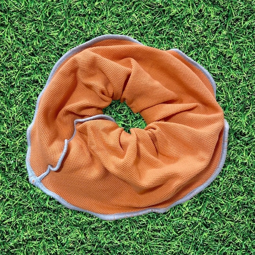 mellowフリルリメイクシュシュ オレンジ×水色