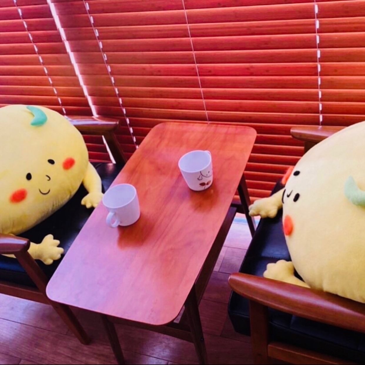 一点もの】まんなかちゃん ぬいぐるみ | chica art gallery shop