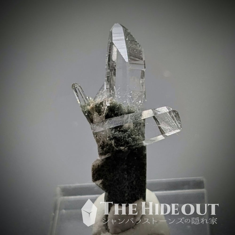 ヒマラヤ水晶オールドストック原石標本013 はぁ、という溜め息が