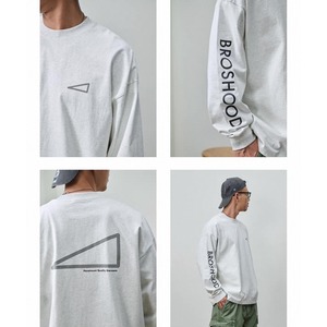 Graphic sleeve long sleeve tee 1062