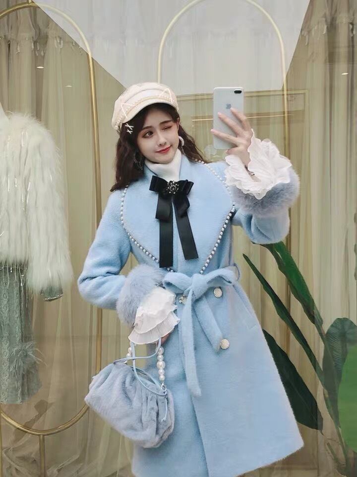 ルルウィルビー 総レース スプリングコート ノーカラー 花柄 リボン 水色 2 LOULOU WILLOUGHBY（ルルウィルビー） トレンチコート コート 「LOULOU