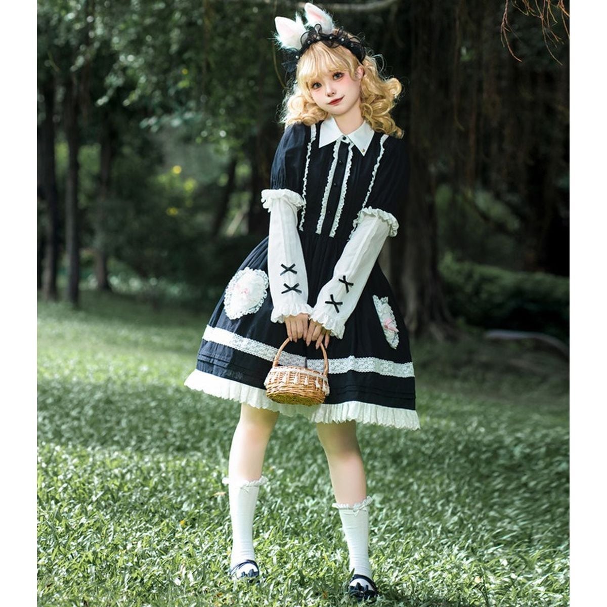 アリスのティータイム・うさぎエプロンメイド服セット | Maiden's Rêve