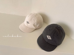 【valu bebe】ベルワッペンキャップ ベビーサイズ~50cm クリーム