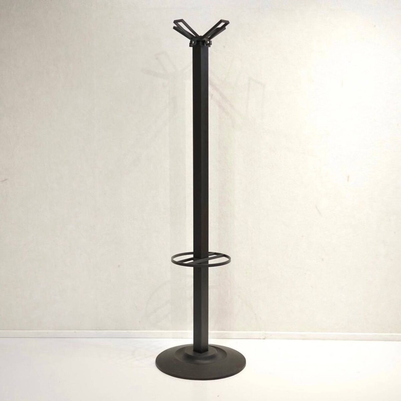 カルテル Kartell コートハンガー Segmenti セグメンティ 5160 ブラック 北欧 モダン イタリア製 おしゃれ インテリア