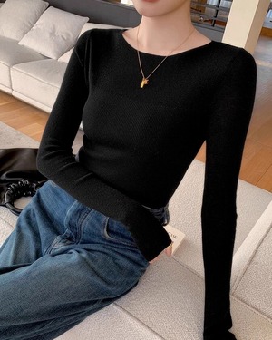 スリムフィットベーシックニット 4color A0532