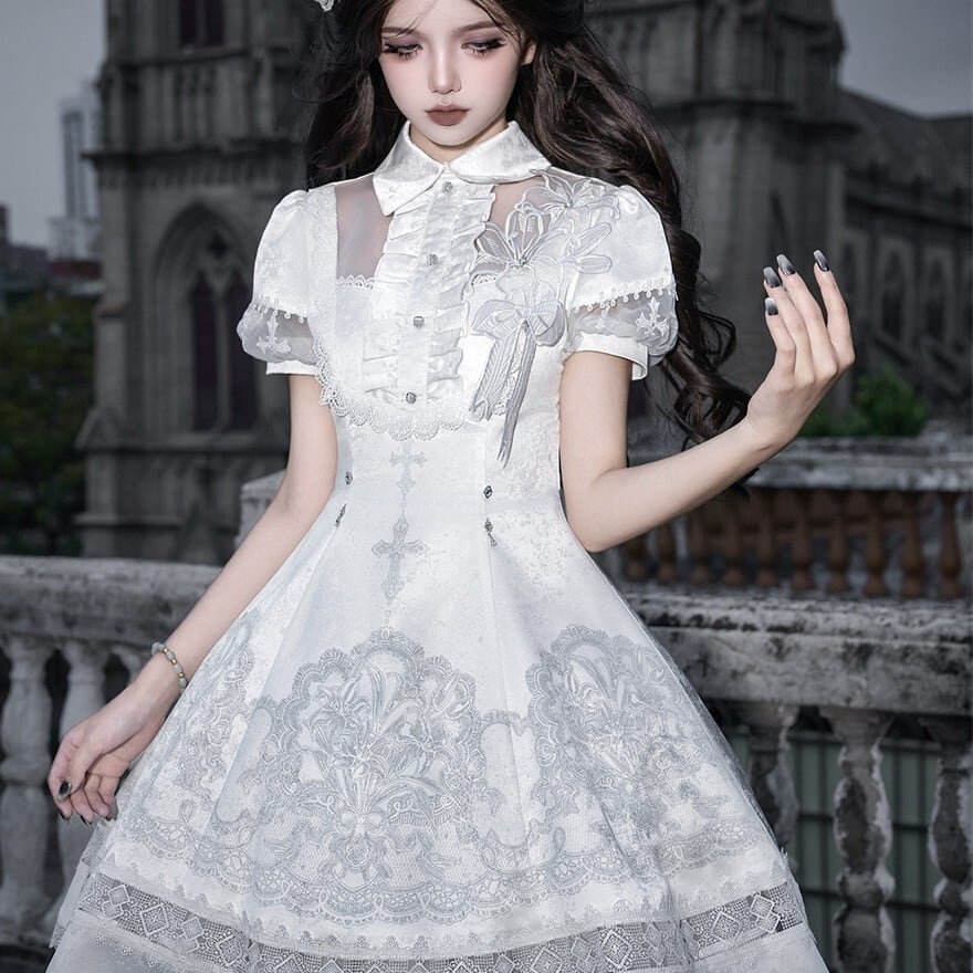 ゴシックロリィタ ワンピース 白×十字架レース 半袖クラシカル｜WithU