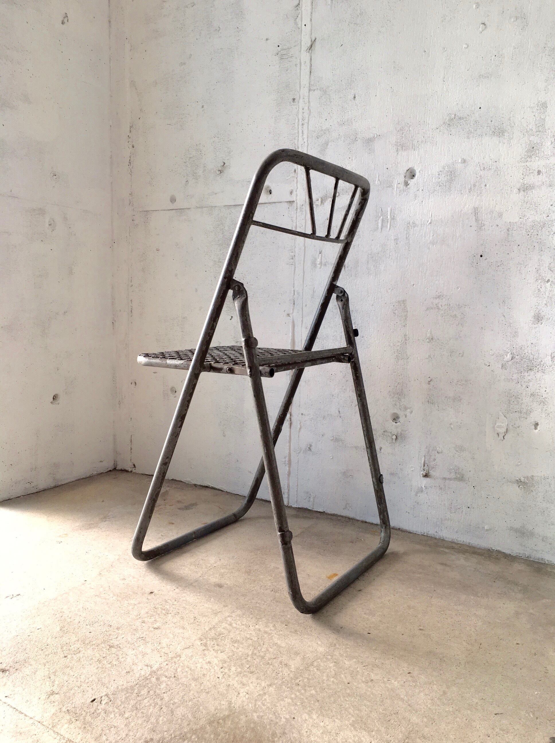 インダストリアルなチェア［ヴィンテージ・ドイツ製］ | giraffes craft