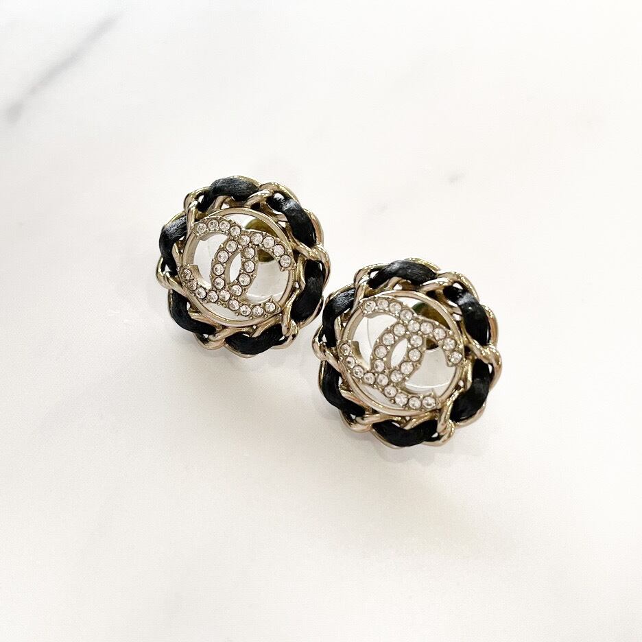CHANEL シャネル ピアス ココマーク B22 S チェーンレザー