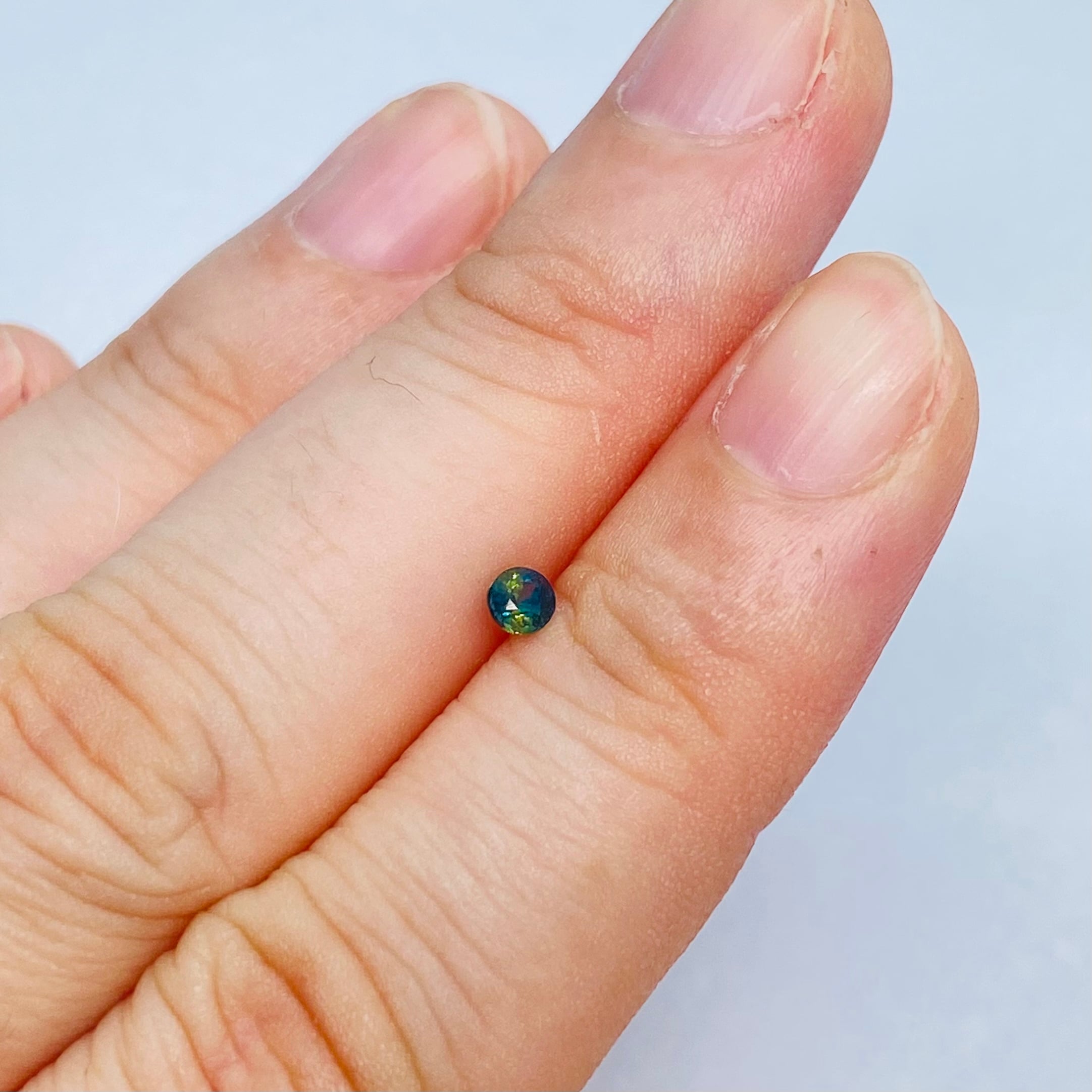 レア、原石終了のバイカラーラズライト3