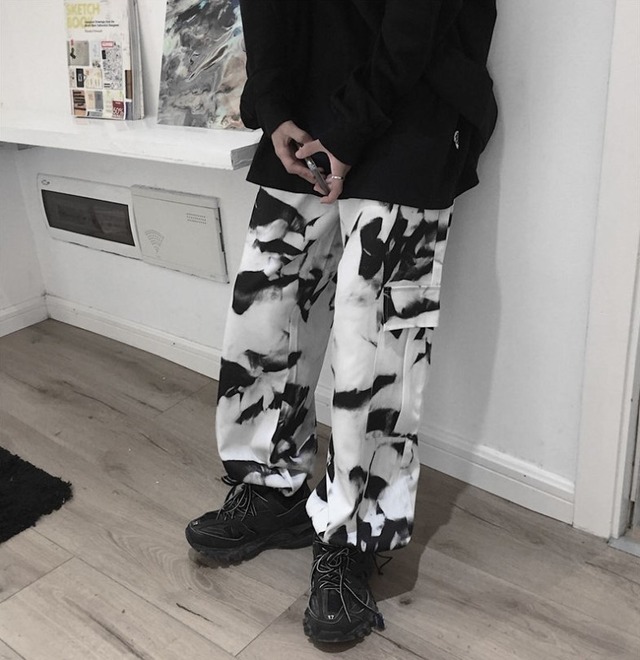 カーゴパンツ タイダイ モノクロ 韓国ファッション ダンス衣装 Pop ズボン ボトムス メンズ レディース ユニセックス 男女兼用 ファッション ヒップホップ ワイドパンツ ダンス ワイド パンツ ウエストゴム ウエスト イベント モノトーン Aio Online Store