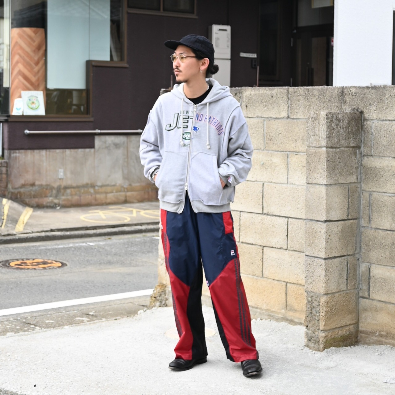CHANGES スイッチングジップパーカー、ナイロンパンツstyle