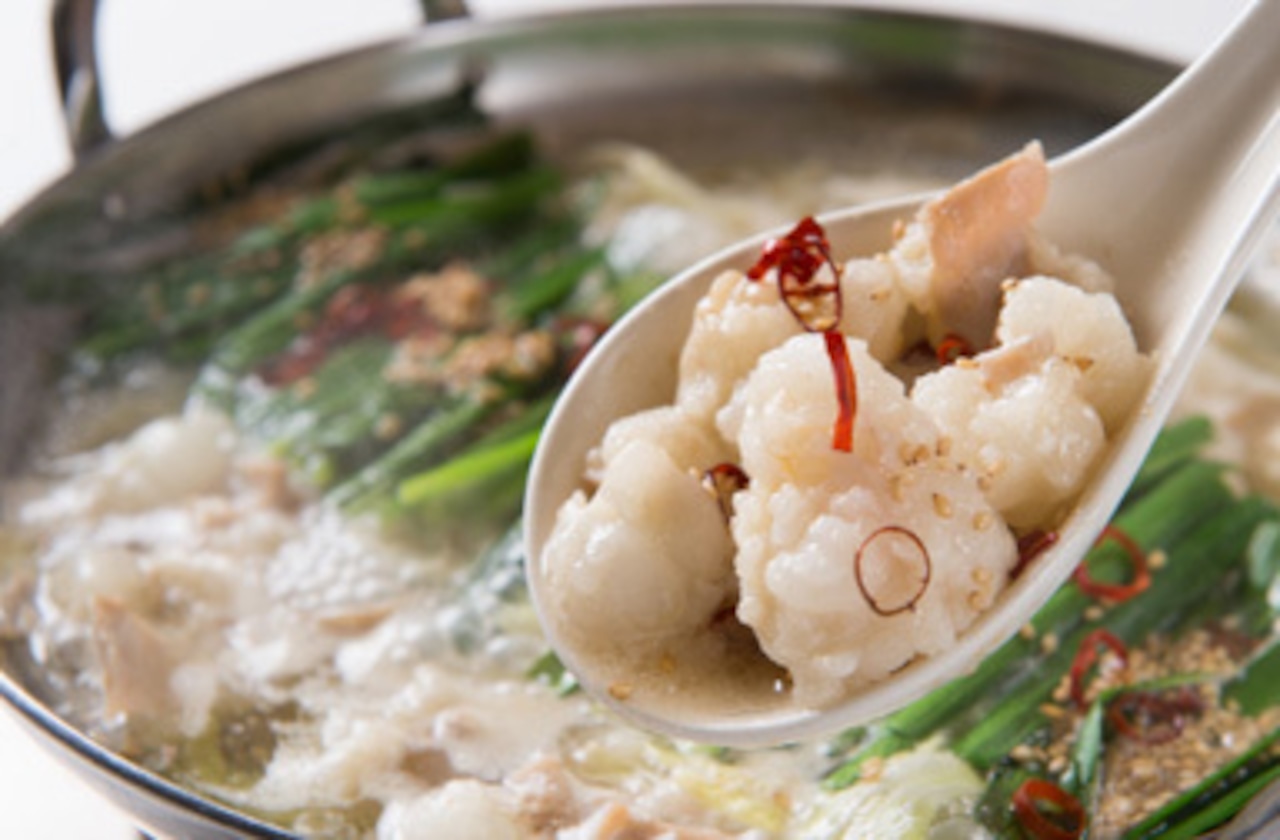 博多もつ鍋セット【3〜4人前】もつ500g・スープ900cc・ちゃんぽん麺2玉