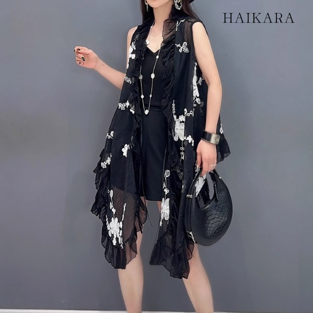 Floral pattern mesh fabric outerwear with ruffles