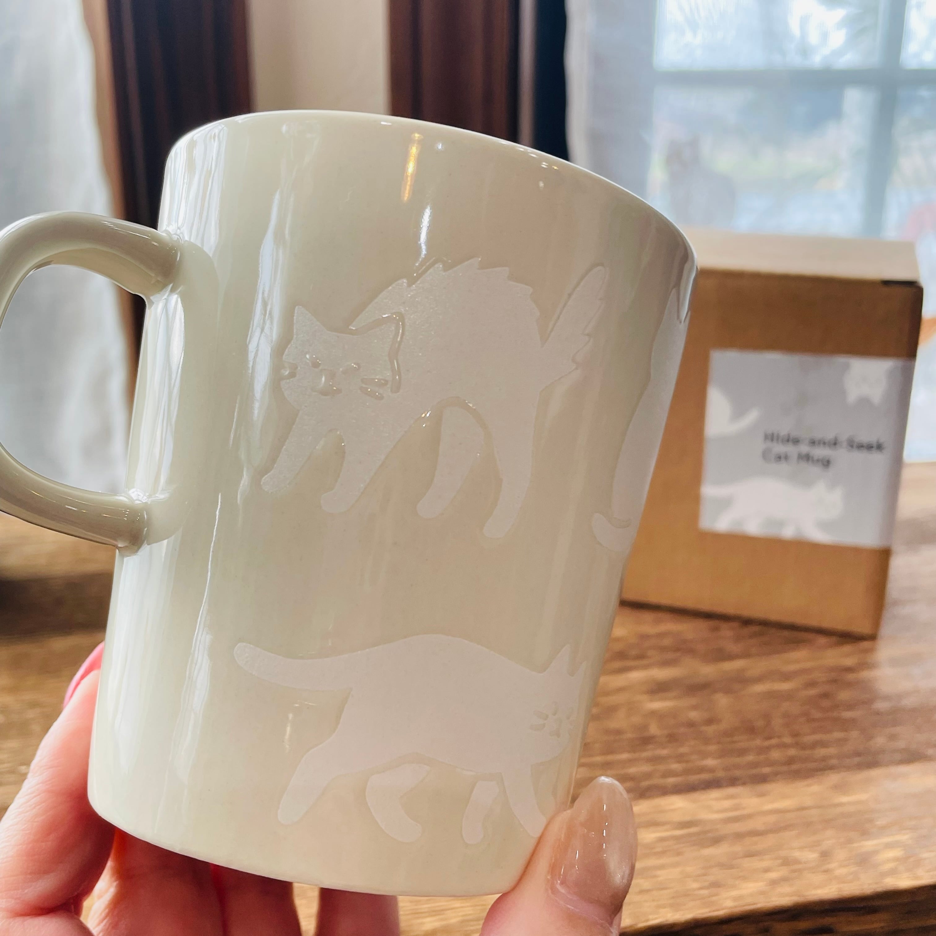 マグカップ｜かくれんぼマグ  猫雑貨 猫モチーフ 猫柄 猫グッズ おうち時間 白猫 プレゼント プチギフト 贈り物