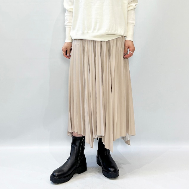 SACRA サクラ SYNTHETIC LEATHER PLEATS SKIRT 126615121 2026秋冬新作 [送料無料]