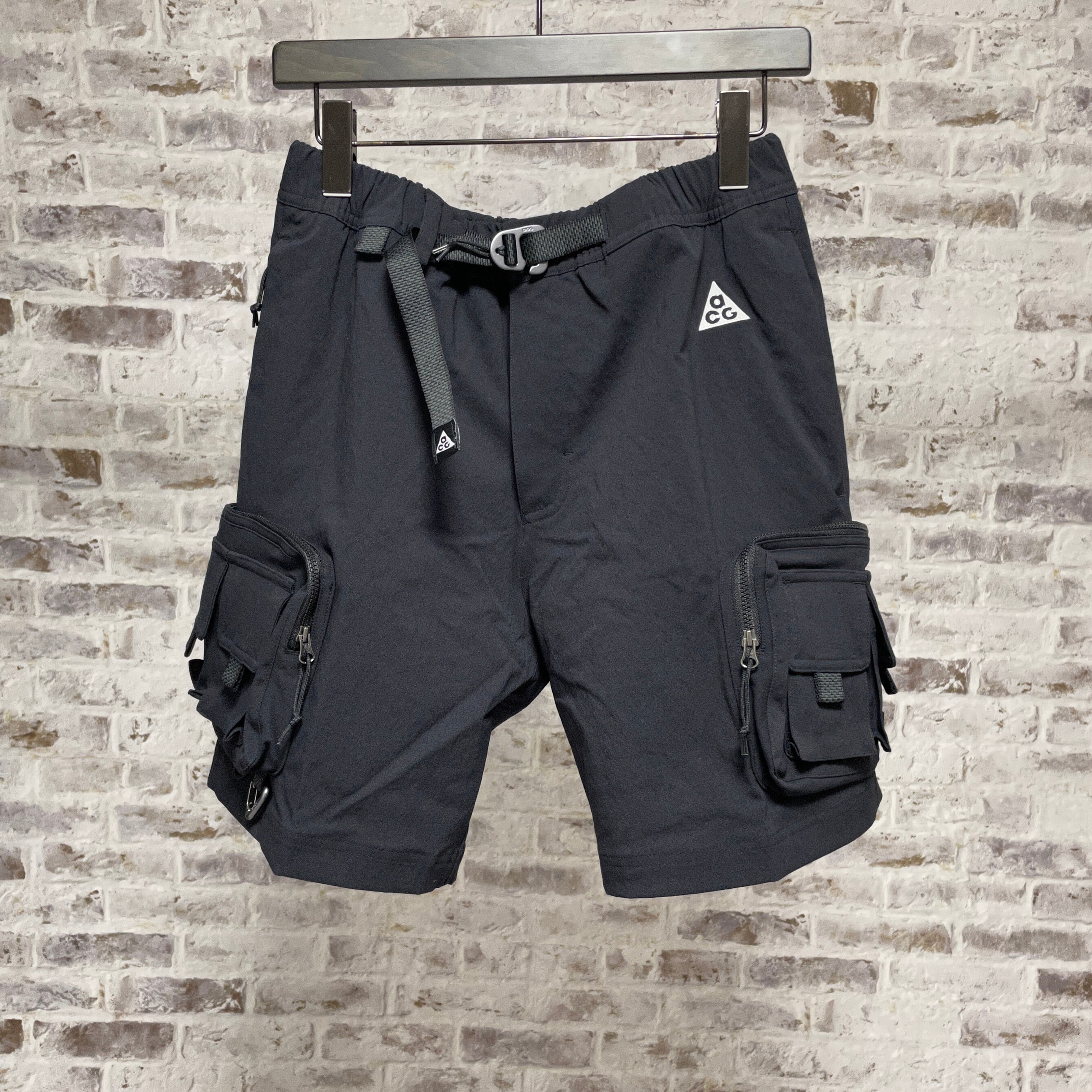 NIKE ACG CARGO SHORT PANTS size:M