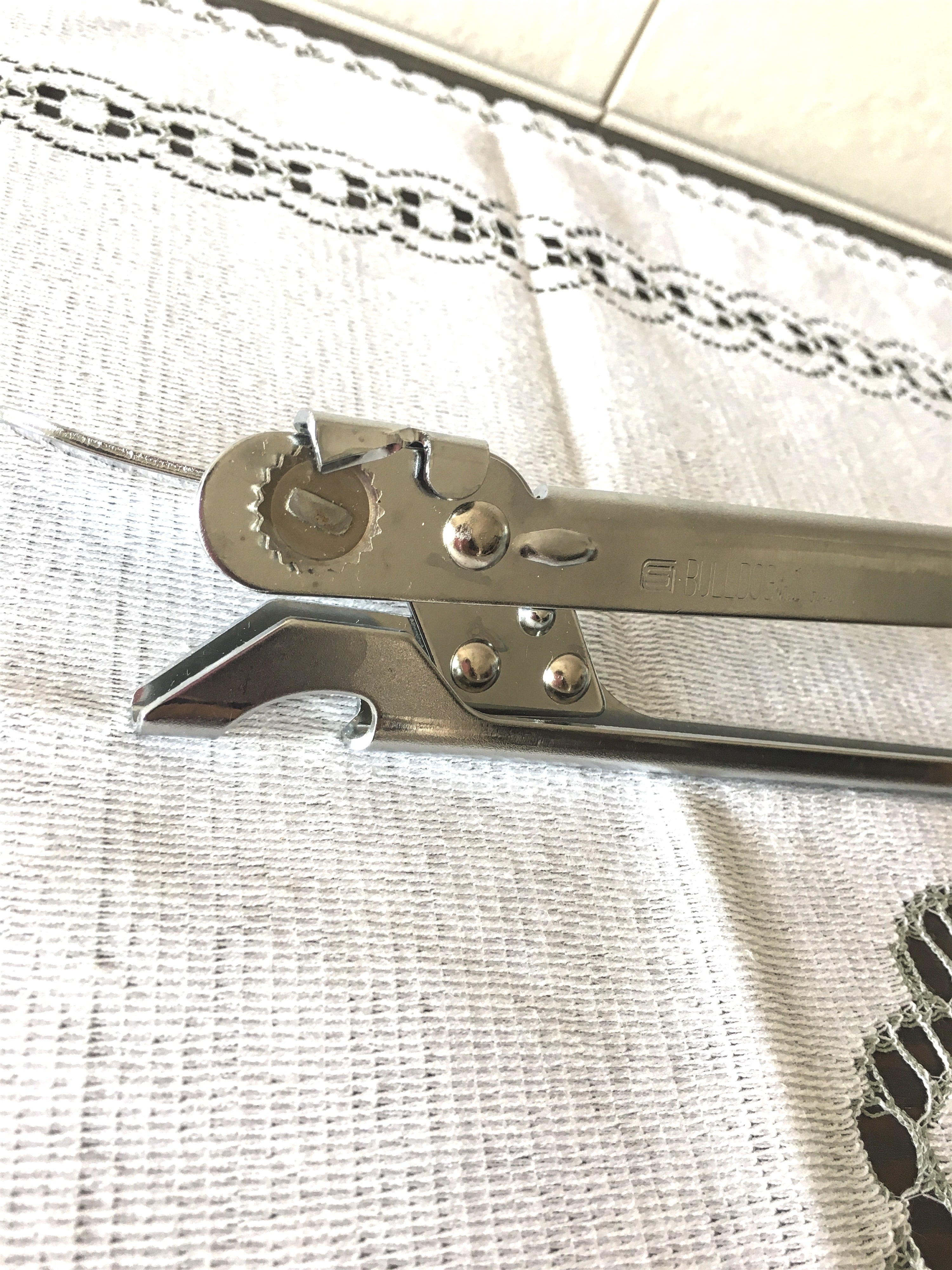 昭和レトロ 歯車式缶切（栓抜付） | レトロ雑貨 チェリッシュ