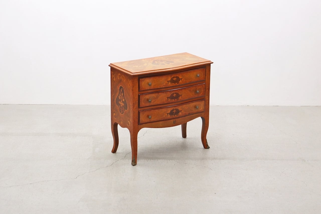 【特価】MARCONI ARTE 椅子　高級　イタリア家具　イス　彫刻入 MARCONI ARTE 椅子高級イタリア家具イス彫刻入