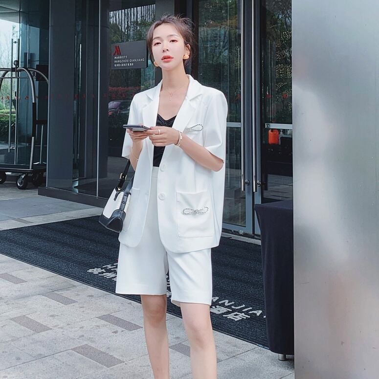 スーツ レディース ショートパンツ ジャケット 膝上 五分袖 無地 春 夏 スーツ レディース ショートパンツ ジャケット 膝上 五分袖 無地 春 夏