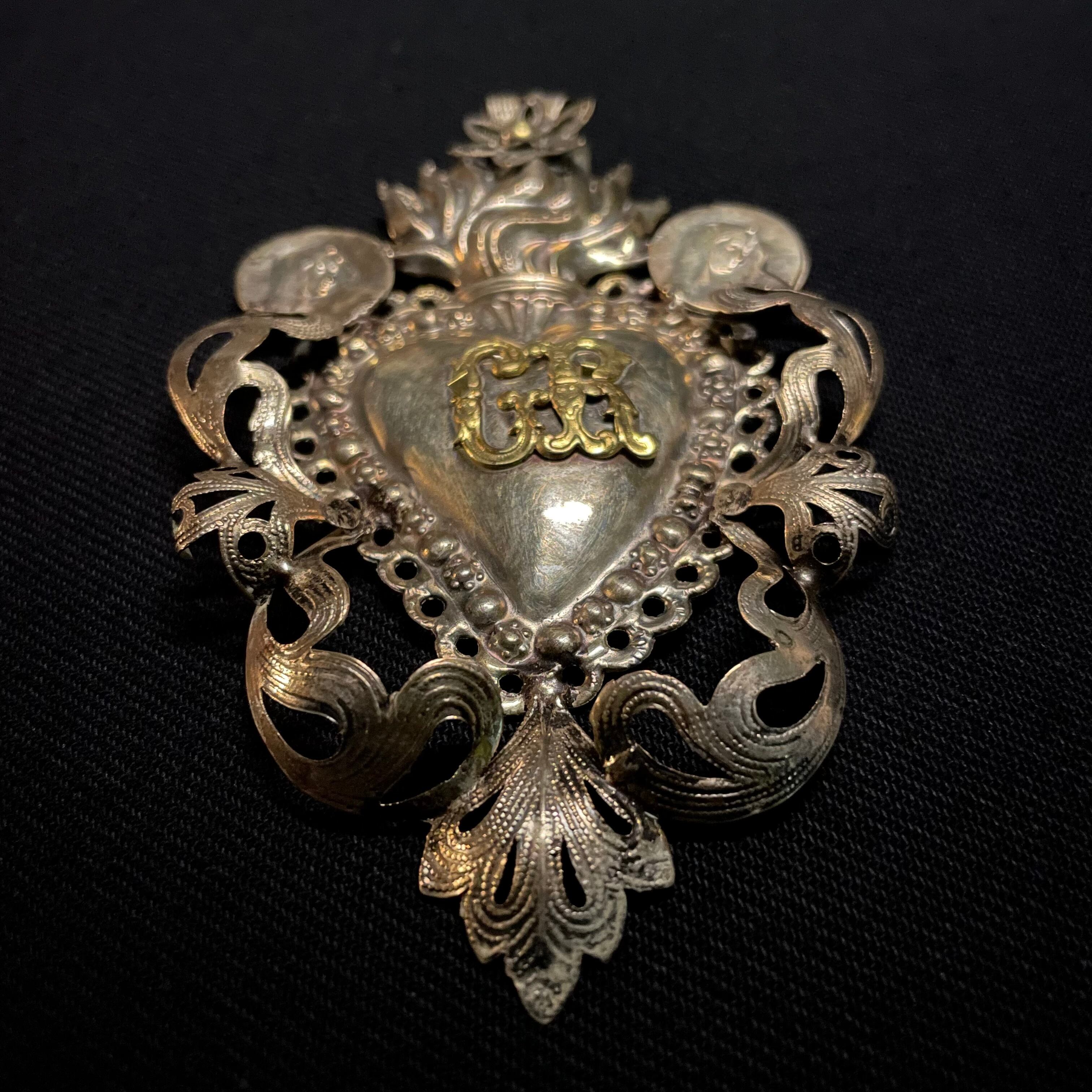 Heart Ex-Voto Monogramed GR 聖母マリア #e | quelque jour