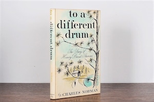 【CV385】to a  different drum / display book