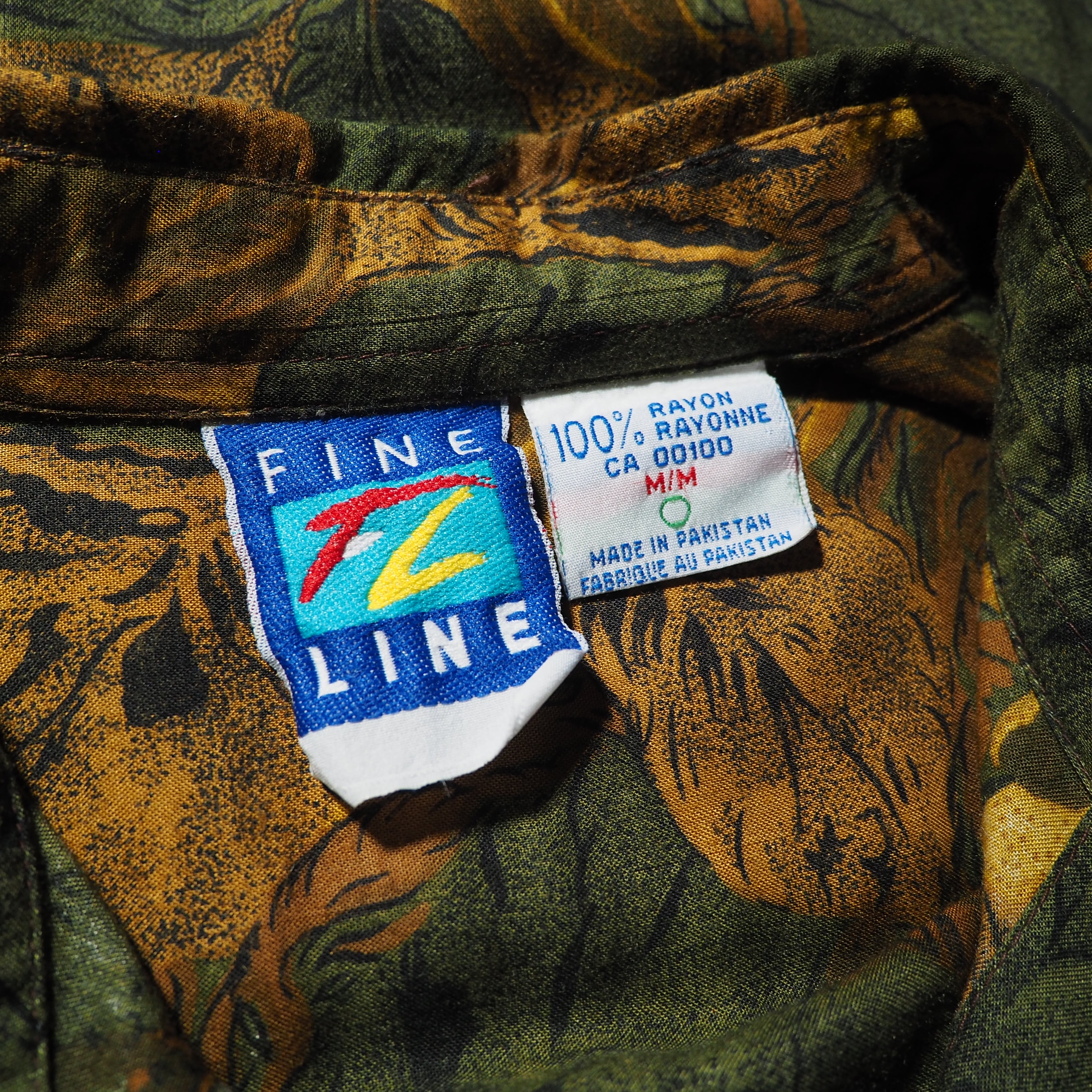 1980 - 90s Patterned all Over vintage rayon shirt