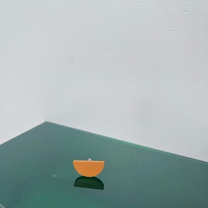 corchea /  half circle pierce【camel orange】