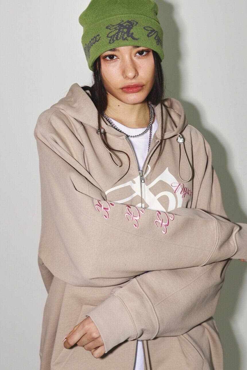 ☆NMIXX ソリュン 着用！！【NYXX】NYX FLOW HOOD ZIP-UP BEIGE | もごつ