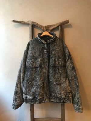 古着　GUESS  ケミカルウォッシュ　ブラックデニムジャケット　L