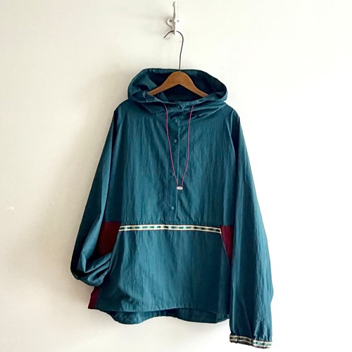 C60277 Lightweight Nylon Anorak