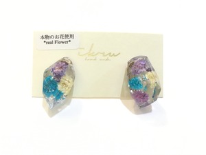 ikru 花鉱石のイヤリング
