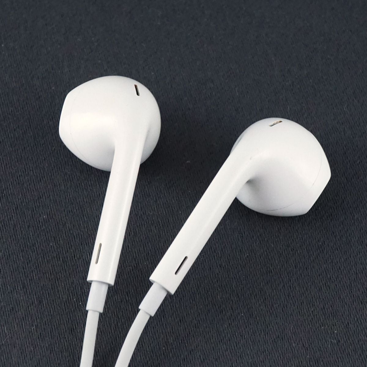 Apple EarPods with 3.5mm Headphone Plug 純正 イヤホン USED美品 ...