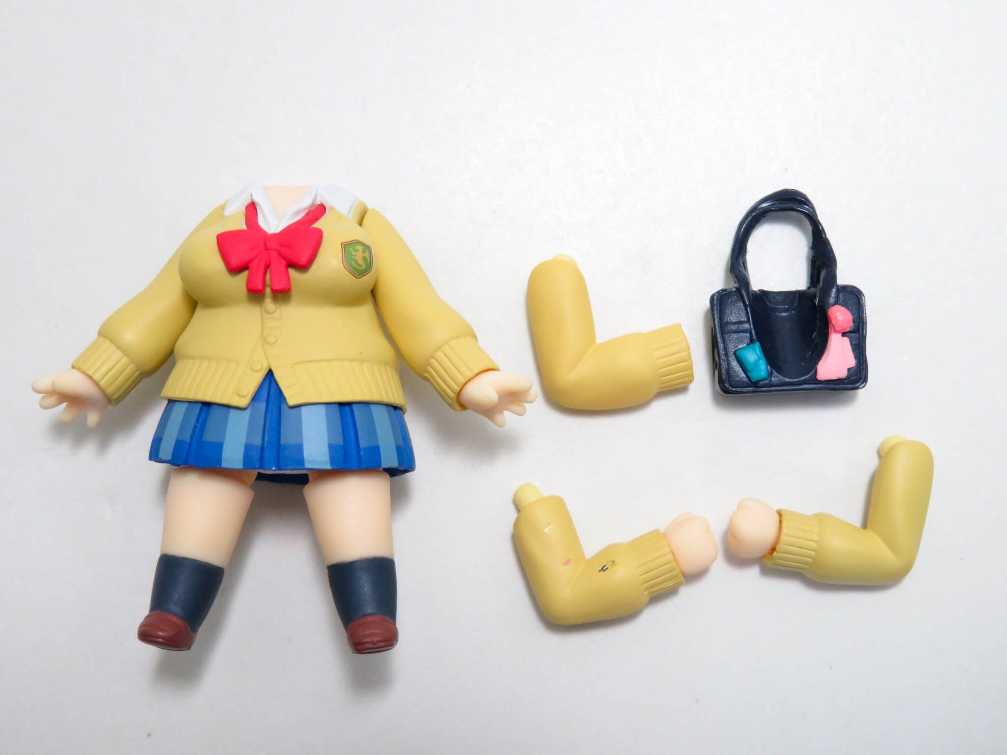 再入荷（A−ランク）【611】 ギャル子 体パーツ 制服