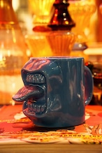 SANTACRUZ " SCREAMING MUG "