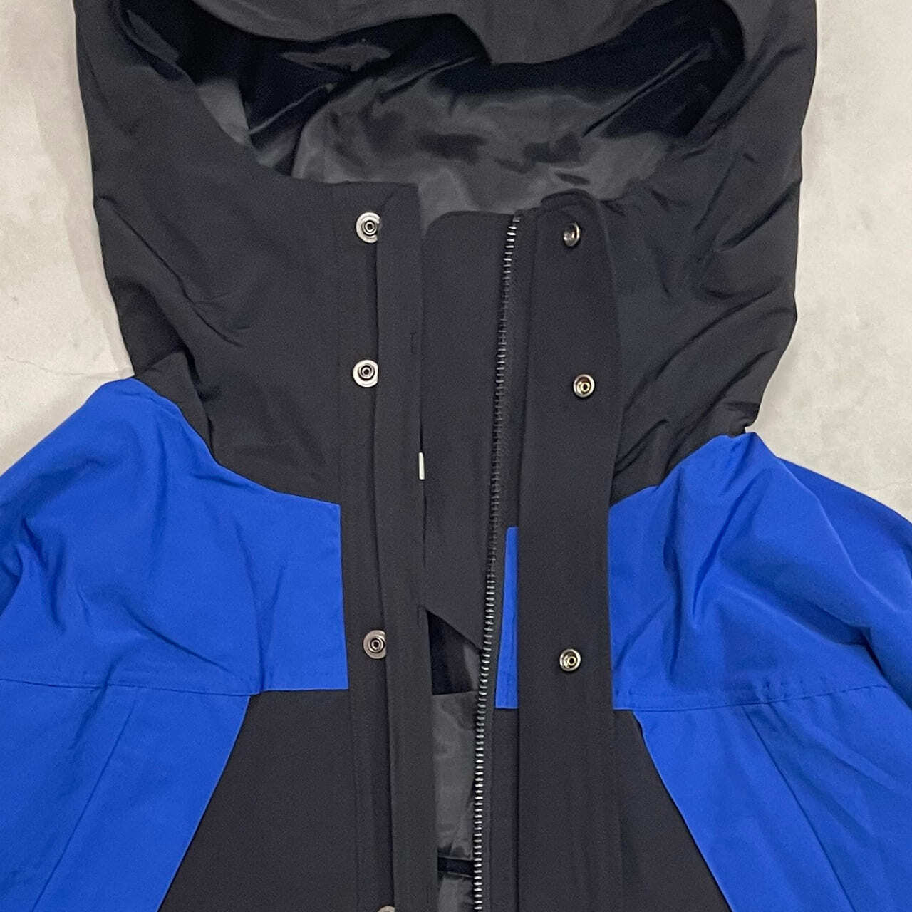 MOUNTAIN PARKA / BLACK×BLUE | BLUE SAKURA JEANS 公式サイト